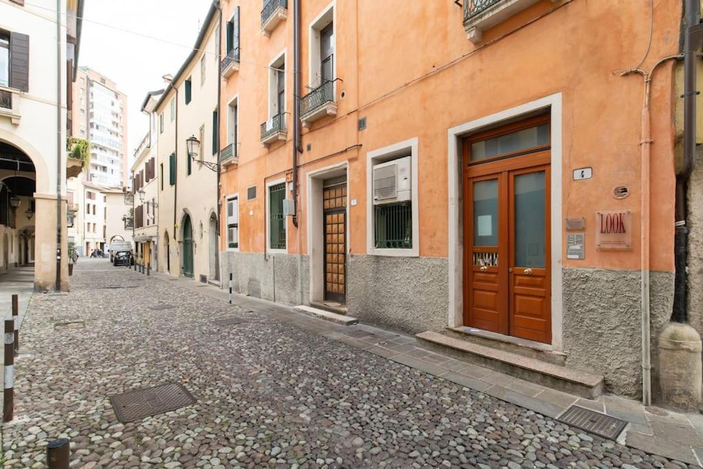 Enjoy Home - Appartamento Orologio, Piazza Dei Signori Padova Esterno foto